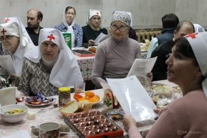 Подробнее о статье Добровольцы и сестры милосердия собрались вместе, чтобы отпраздновать Рождество Христово