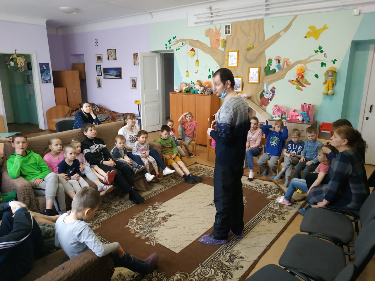 Подробнее о статье Долгожданная встреча добровольцев с воспитанниками детского дома