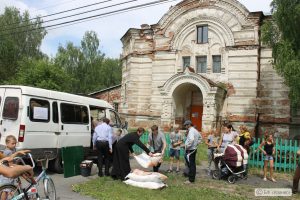 Подробнее о статье Выездной гуманитарный центр добрался до Висима