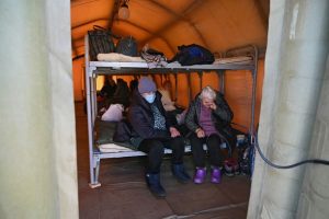 Подробнее о статье Отдел социального служения Нижнетагильской епархии объявляет сбор средств в помощь беженцам из ЛНР и ДНР